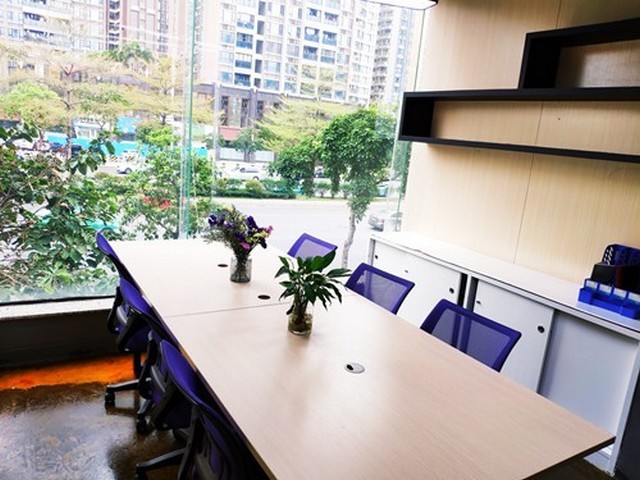 哪里有场地宽阔的驾校_